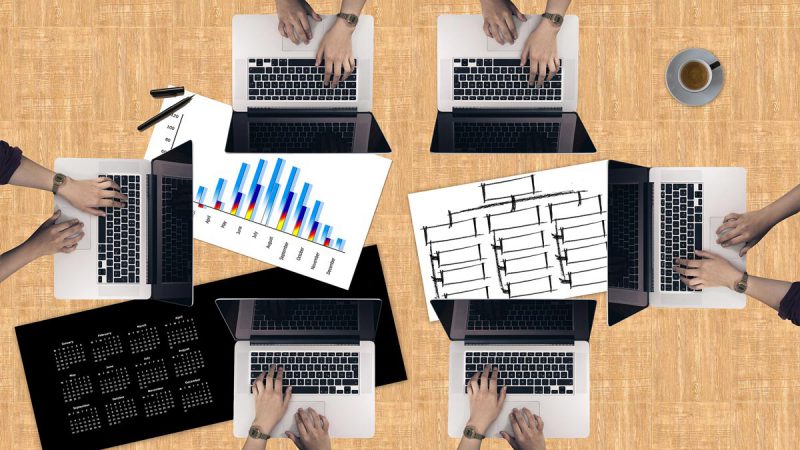 Mengembangkan bisnis